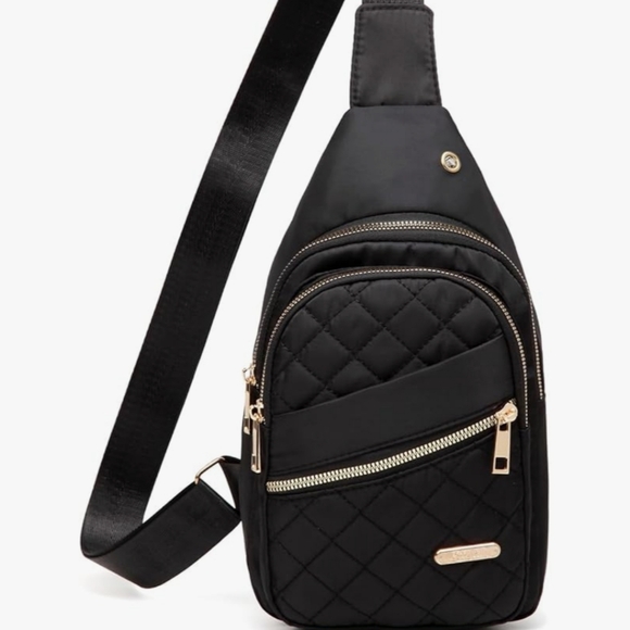 NWT Crossbody Sling Bag Black with Gold Zippers/Hardware One Size - Picture 5 of 5